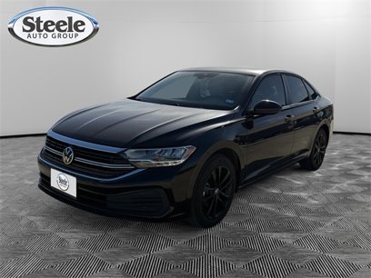 Used 2022 Volkswagen Jetta SE