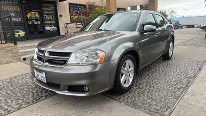 Used 2013 Dodge Avenger SXT