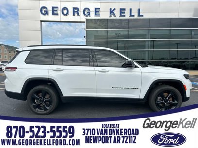 Used 2023 Jeep Grand Cherokee L Laredo