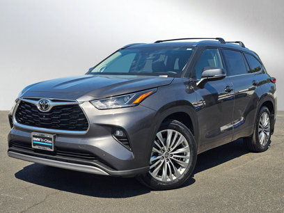Used 2022 Toyota Highlander Platinum