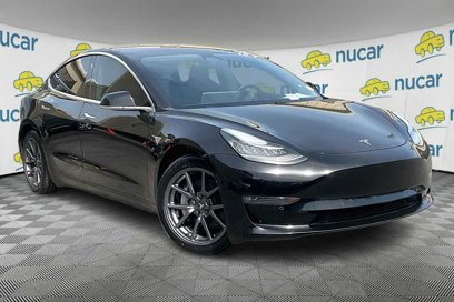 Used 2018 Tesla Model 3 Long Range