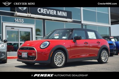 New 2025 MINI Cooper 4-Door Hardtop