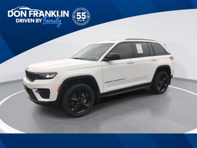 Used 2022 Jeep Grand Cherokee Altitude
