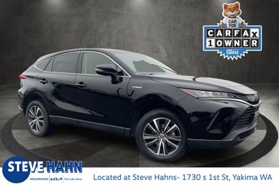 Used 2021 Toyota Venza LE w/ Carpet Mat Package (TMS)