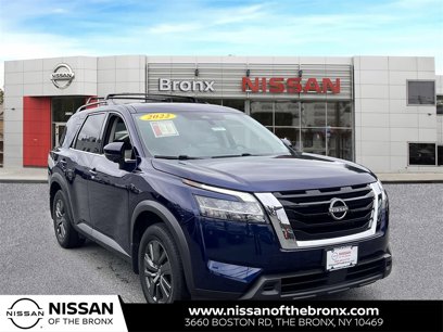 Used 2022 Nissan Pathfinder SV w/ SV Premium Package
