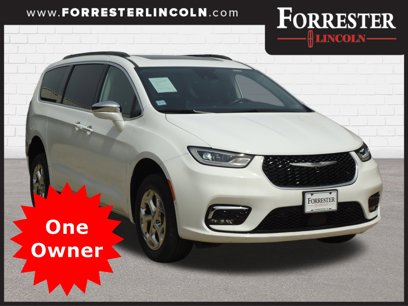 Used 2022 Chrysler Pacifica Limited