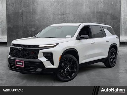 New 2025 Chevrolet Traverse RS w/ LPO, Floor Liner Package