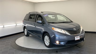 Used 2013 Toyota Sienna XLE