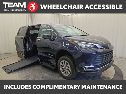Used 2024 Toyota Sienna XLE
