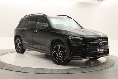 New 2025 Mercedes-Benz GLB 250