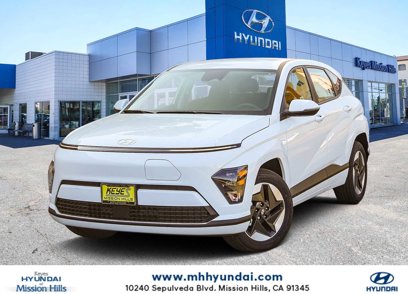 New 2025 Hyundai Kona SE