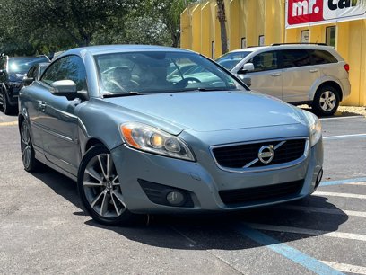 Used 2011 Volvo C70 T5 w/ Multimedia Pkg
