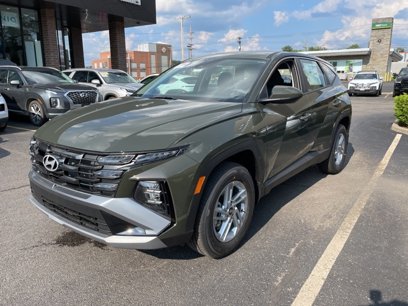 New 2025 Hyundai Tucson SE