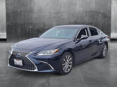 Used 2021 Lexus ES 300h w/ Premium Package