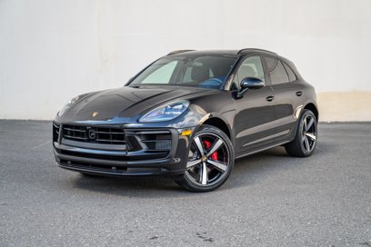New 2025 Porsche Macan S