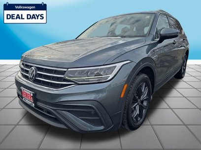 Certified 2022 Volkswagen Tiguan SE w/ Panoramic Sunroof Package