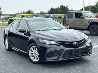 Used 2023 Toyota Camry SE