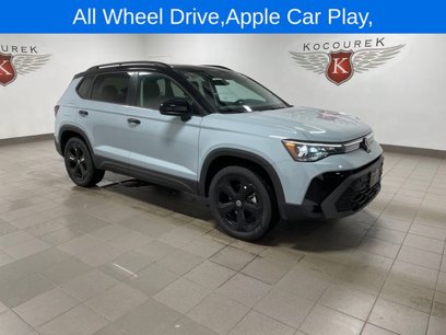 New 2025 Volkswagen Taos SE
