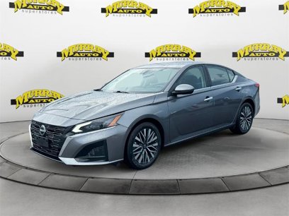 Used 2023 Nissan Altima 2.5 SV