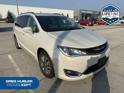 Used 2019 Chrysler Pacifica Touring-L Plus w/ Advanced Safetytec Group