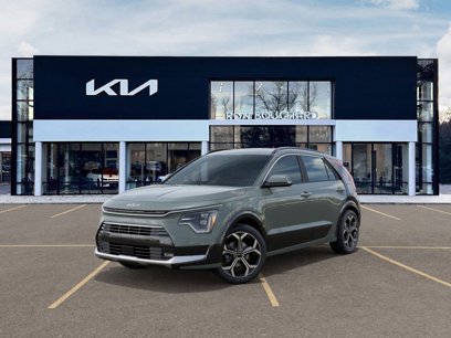 New 2025 Kia Niro SX Touring