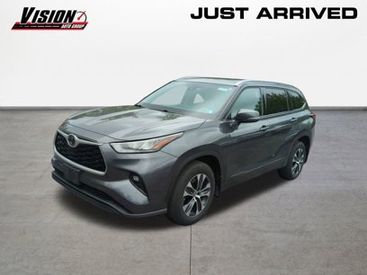 Used 2020 Toyota Highlander XLE