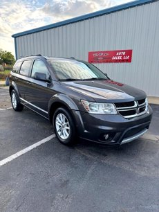 Used 2017 Dodge Journey SXT w/ Comfort/Convenience Group