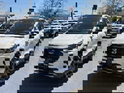 New 2025 Ford Escape ST-Line w/ Cold Weather Package