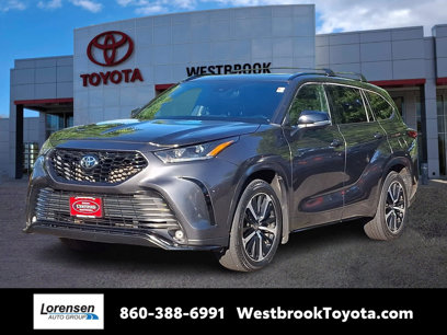 Certified 2021 Toyota Highlander XSE