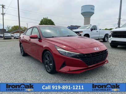 Used 2022 Hyundai Elantra SEL w/ Cargo Package