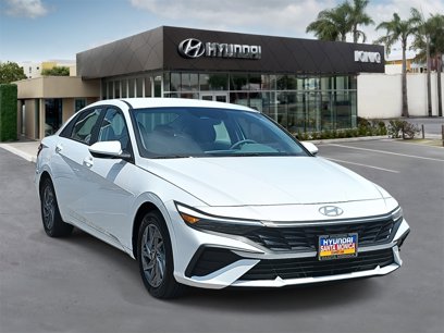 Certified 2024 Hyundai Elantra Blue