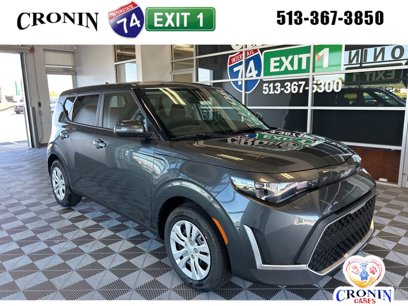 New 2025 Kia Soul LX