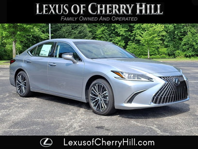 New 2025 Lexus ES 350 w/ Premium Package