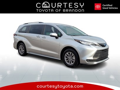 Certified 2023 Toyota Sienna LE