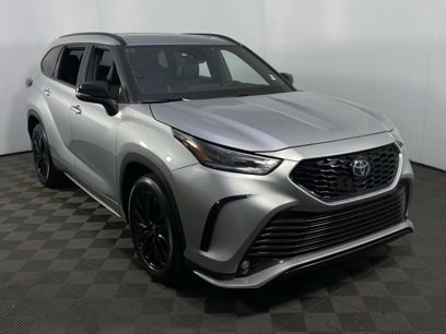 Used 2024 Toyota Highlander XSE