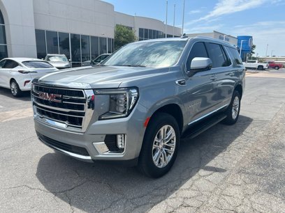 Used 2024 GMC Yukon SLT w/ SLT Luxury Package