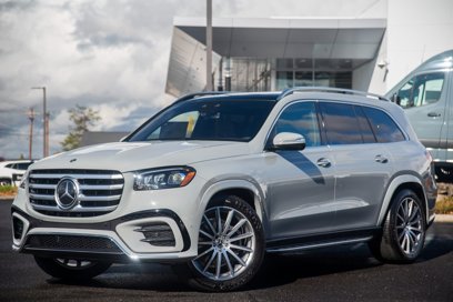 Used 2025 Mercedes-Benz GLS 450 4MATIC