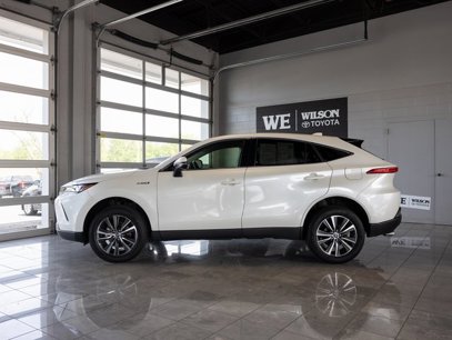 Used 2021 Toyota Venza LE