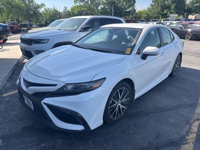 Used 2023 Toyota Camry SE