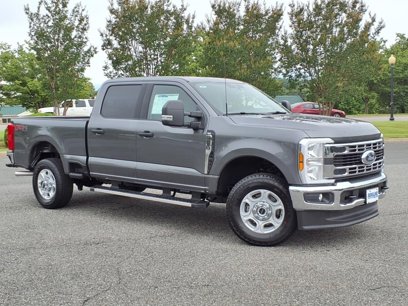 New 2025 Ford F250 XLT