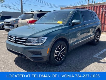 Used 2021 Volkswagen Tiguan SE w/ Panoramic Sunroof Package