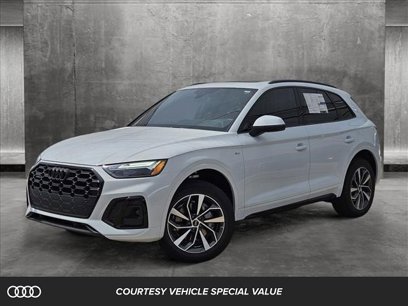 New 2024 Audi Q5 2.0T Premium w/ Summer of Audi Package
