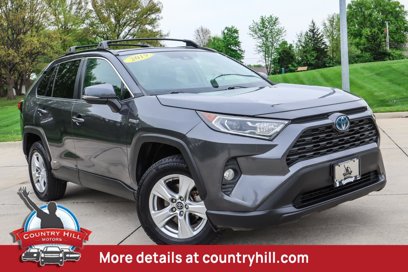Used 2019 Toyota RAV4 XLE w/ Carpet Mat Package