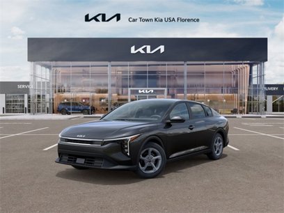 New 2025 Kia K4 LXS