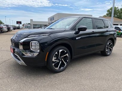 New 2025 Mitsubishi Outlander 4WD Plug-In Hybrid
