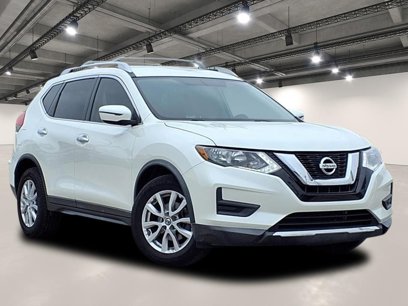 Used 2017 Nissan Rogue SV