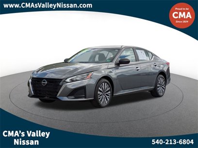 Used 2025 Nissan Altima 2.5 SV