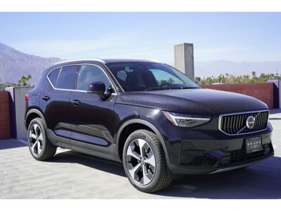 New 2025 Volvo XC40 B5 Core w/ Protection Package Premier