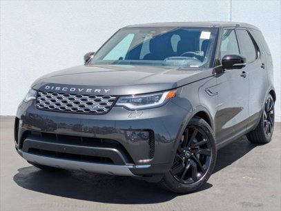 New 2025 Land Rover Discovery S