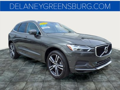 Used 2019 Volvo XC60 T5 Momentum w/ Premium Package